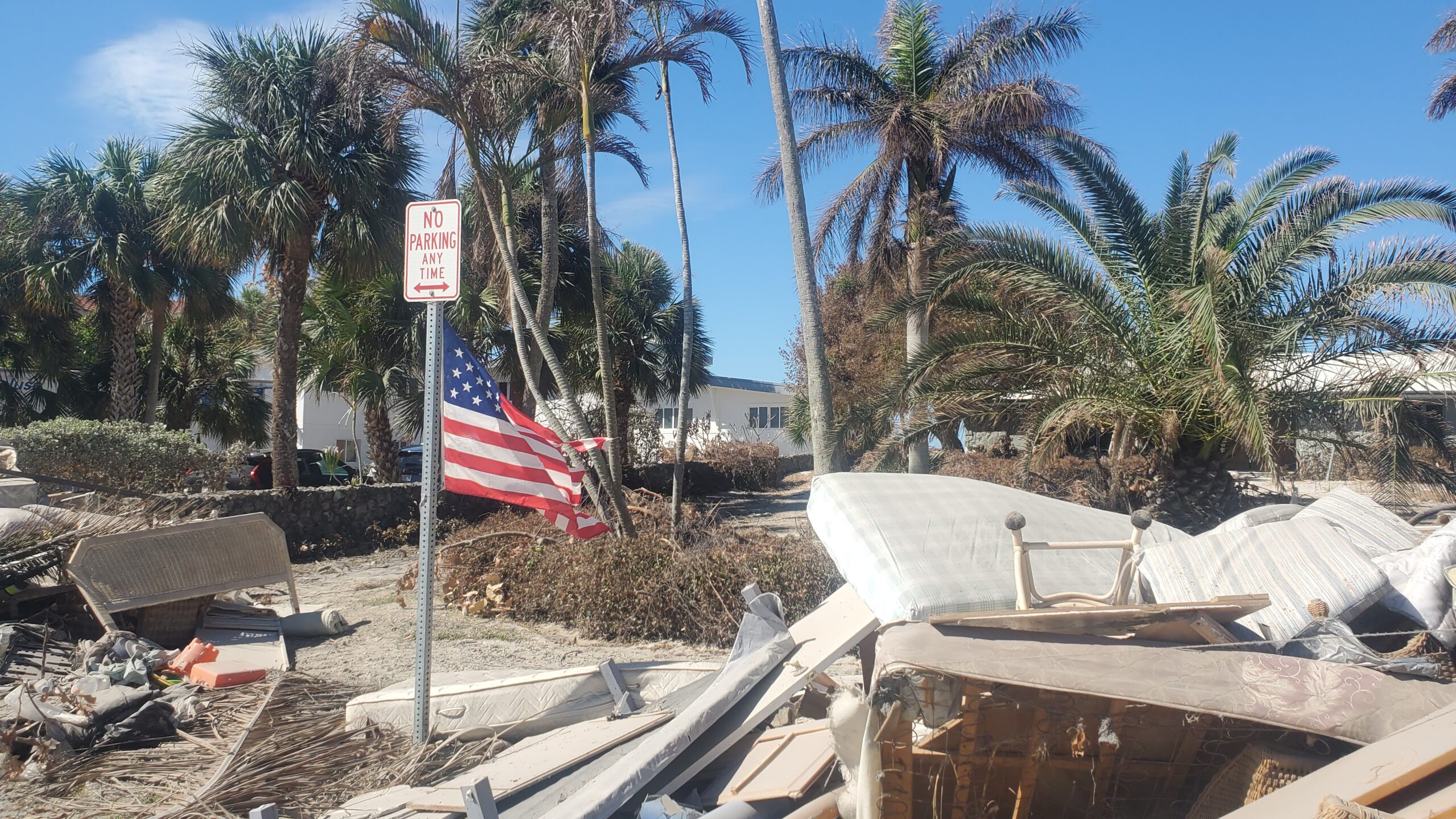 Dégâts après l’ouragan Ian en Floride illustrant la hausse des assurances habitation